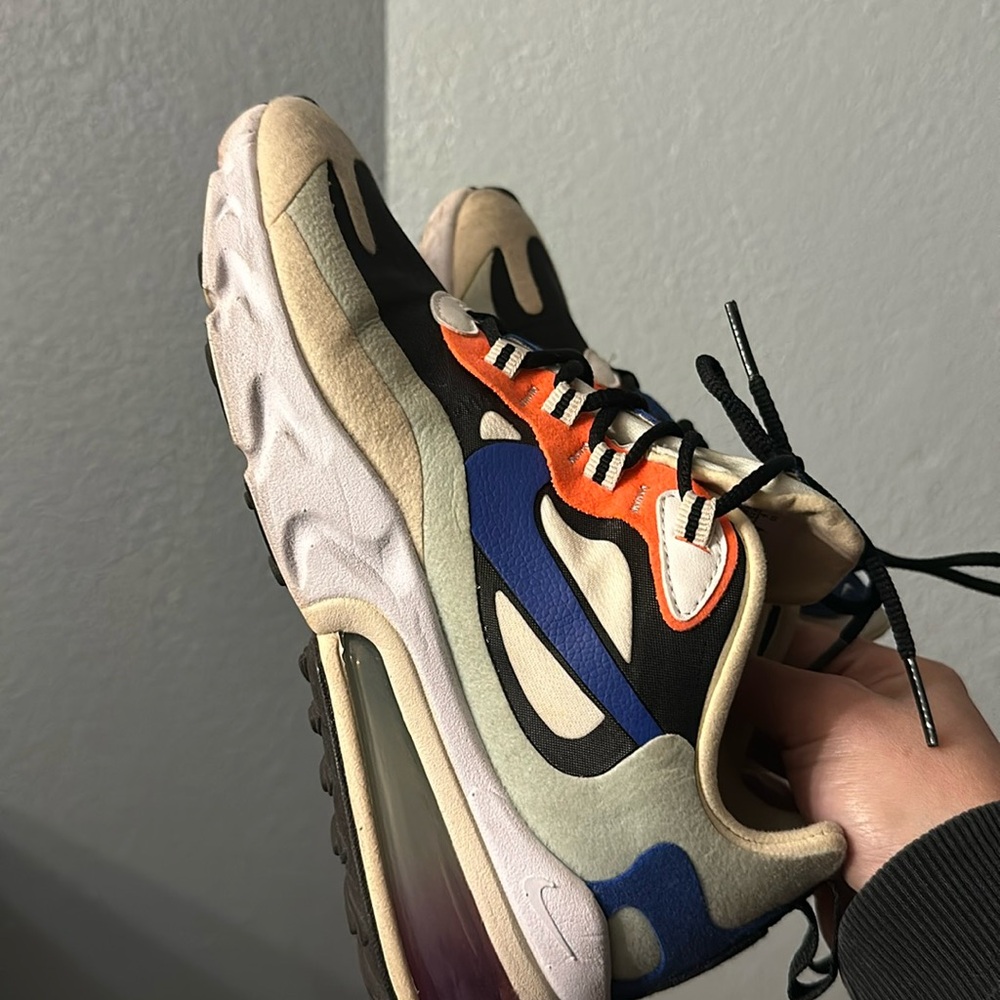 Nike react